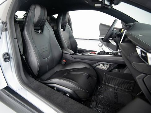 Used 2025 Lotus Emira image 35