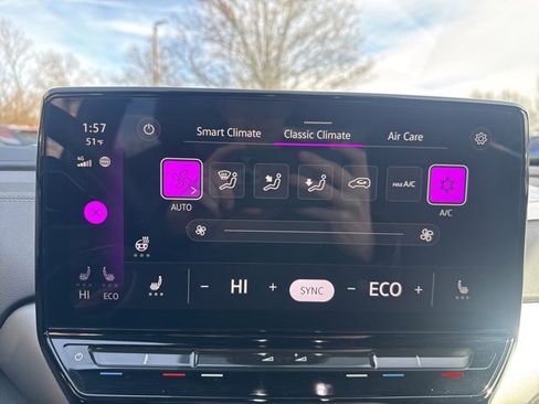 Used 2024 Volkswagen ID.4 S image 24