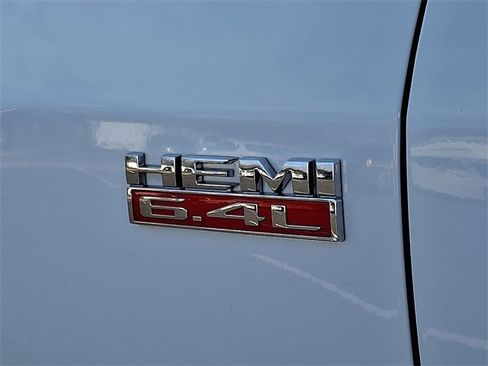 Used 2022 RAM 3500 Tradesman image 29