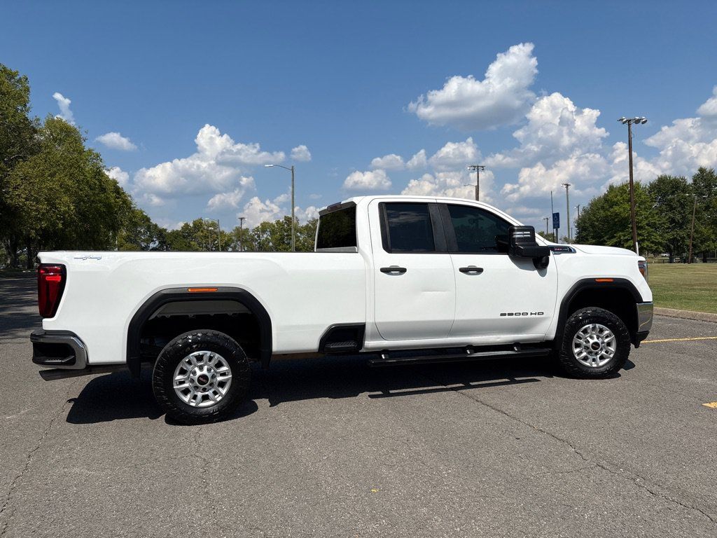 Used 2022 GMC Sierra 2500 Pro w/ Convenience Package AWD/4WD image 5