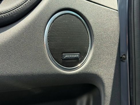 Used 2024 Land Rover Discovery Sport S AWD/4WD image 15