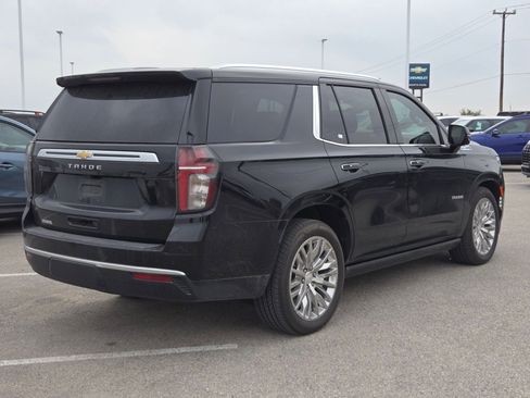 Used 2023 Chevrolet Tahoe High Country AWD/4WD image 3