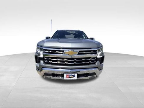 Certified 2025 Chevrolet Silverado 1500 LTZ AWD/4WD image 2