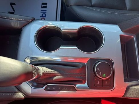 Used 2024 Chevrolet Blazer LT image 25