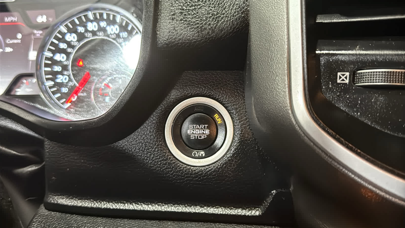 Used 2022 RAM 1500 Big Horn AWD/4WD image 19