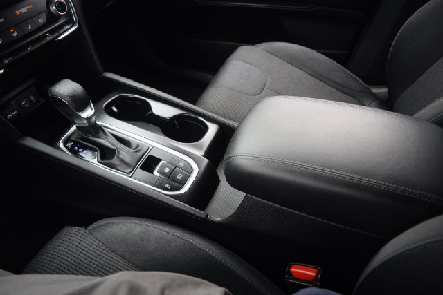 Used 2019 Hyundai Santa Fe SE AWD/4WD image 13