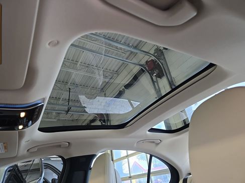 New 2026 Mercedes-Benz E 350 Sedan image 32