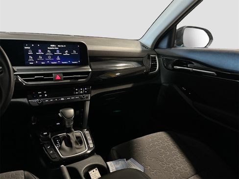 Used 2024 Kia Seltos S image 24