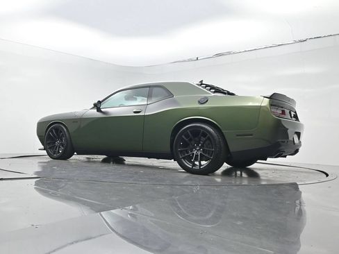 Used 2020 Dodge Challenger R/T Scat Pack w/ T/A Package RWD image 20