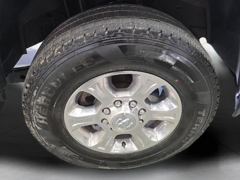Used 2024 RAM 2500 Big Horn image 25