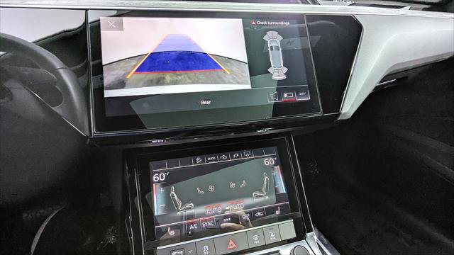 Used 2023 Audi e-tron Premium AWD/4WD image 29