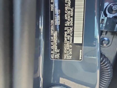 Used 2023 Volvo S60 T8 Plus AWD/4WD image 9