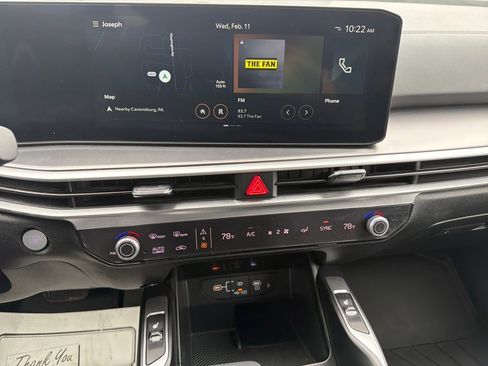 Certified 2024 Kia Sorento S w/ Panoramic Sunroof Package image 20