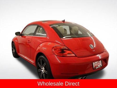Used 2014 Volkswagen Beetle TDI FWD image 4