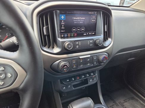 Used 2019 Chevrolet Colorado Z71 RWD image 25