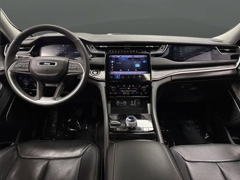 Used 2023 Jeep Grand Cherokee 4WD 4xe w/ Luxury Tech Group II image 5