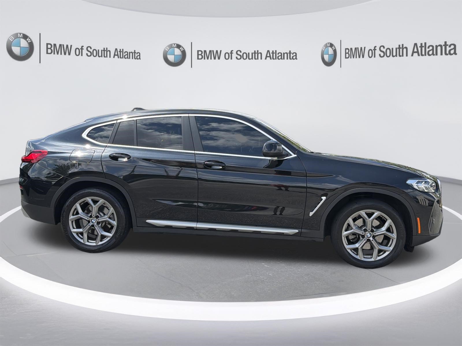 Certified 2024 BMW X4 xDrive30i w/ Premium Package AWD/4WD image 28