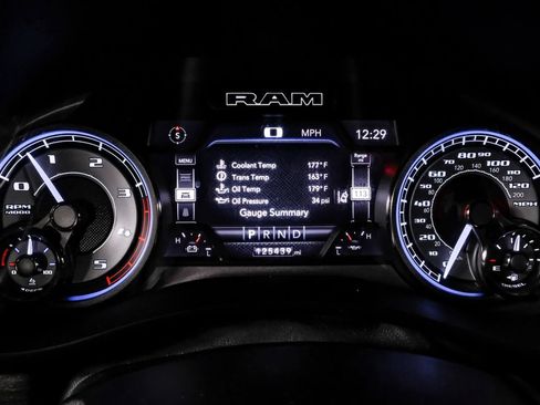 Used 2022 RAM 2500 Limited AWD/4WD image 19