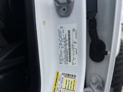 Used 2022 Ford Bronco Wildtrak AWD/4WD image 31