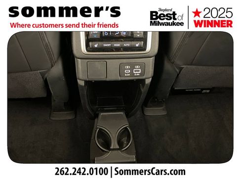 Used 2023 Subaru Ascent Limited w/ Technology Package AWD/4WD image 24