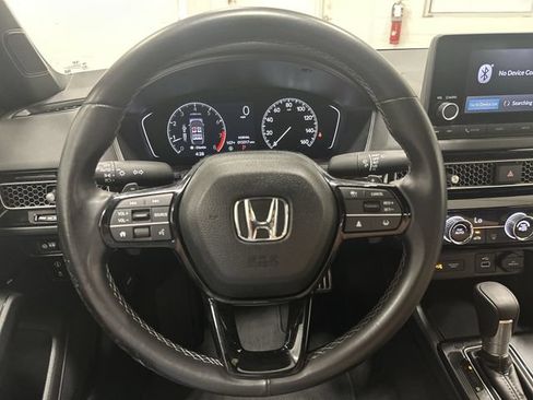 Used 2024 Honda Civic Sport image 13