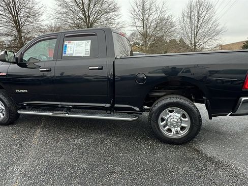 Used 2019 RAM 2500 Big Horn image 8