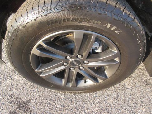 Used 2022 Ford F150 XLT w/ Equipment Group 302A High AWD/4WD image 9