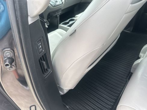 Used 2019 Honda Odyssey Elite image 22