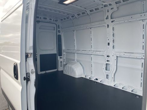 New 2026 RAM ProMaster 2500 w/ Safety Group image 30