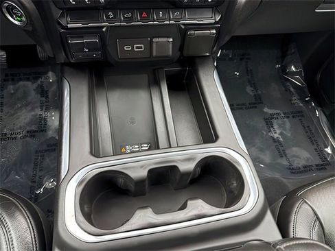 Used 2020 Chevrolet Silverado 2500 LTZ w/ LTZ Convenience Package image 26