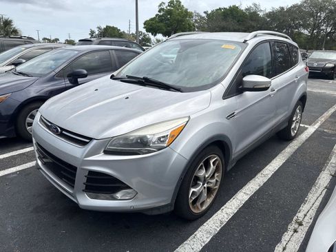 Used 2014 Ford Escape Titanium w/ Equipment Group 401A image 2