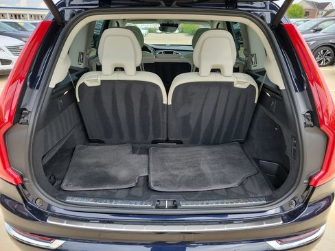 Used 2017 Volvo XC90 T6 Inscription w/ Vision Package AWD/4WD image 10
