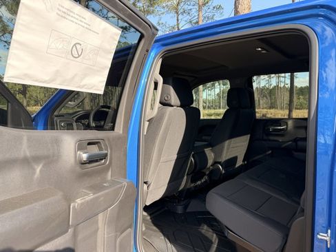 New 2026 Chevrolet Silverado 1500 Custom w/ LPO, Dark Essentials Package image 25