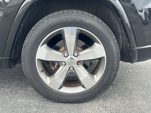 Used 2015 Jeep Grand Cherokee Overland w/ Advanced Technology Group image 10