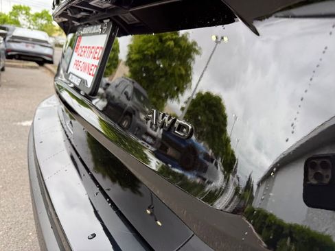 Certified 2026 Nissan Rogue SV AWD/4WD image 8