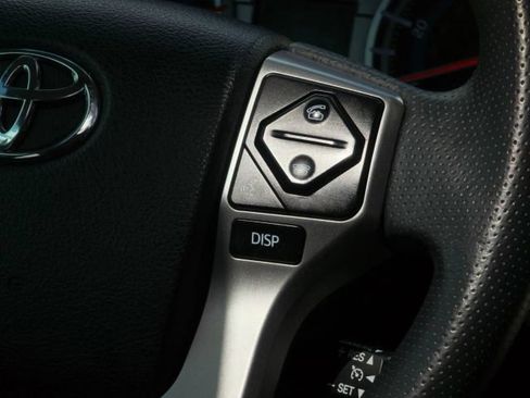 Used 2017 Toyota 4Runner Limited AWD/4WD image 24