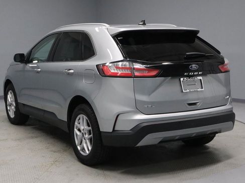 Certified 2022 Ford Edge SEL w/ Convenience Package image 9