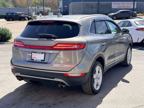 Used 2017 Lincoln MKC Premiere image 6