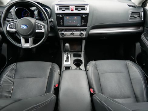 Used 2015 Subaru Legacy 2.5i Limited AWD/4WD image 10