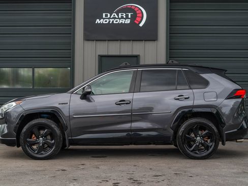 Used 2020 Toyota RAV4 XSE w/ Carpet Mat Package AWD/4WD image 4