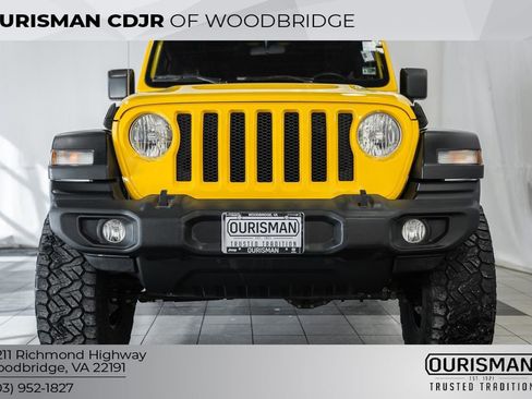 Used 2018 Jeep Wrangler Unlimited Sport image 2