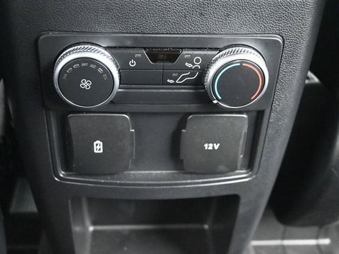 Used 2021 Ford Explorer XLT w/ Equipment Group 202A RWD image 32