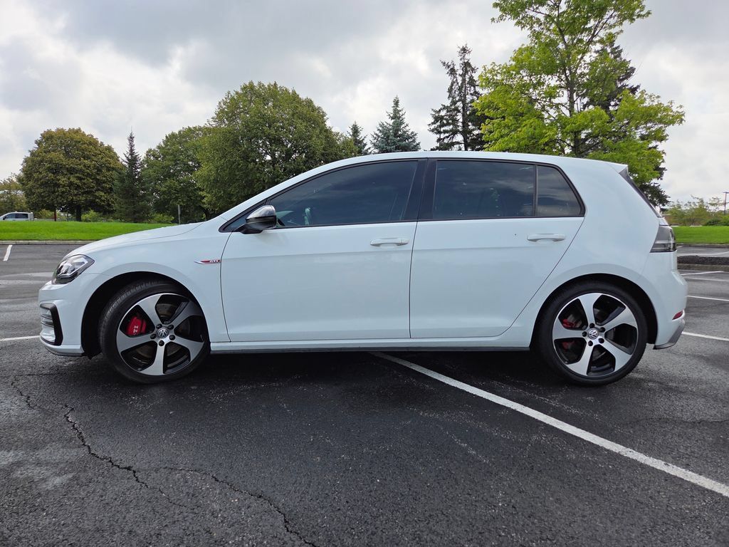 Used 2019 Volkswagen Golf 4-Door FWD image 19