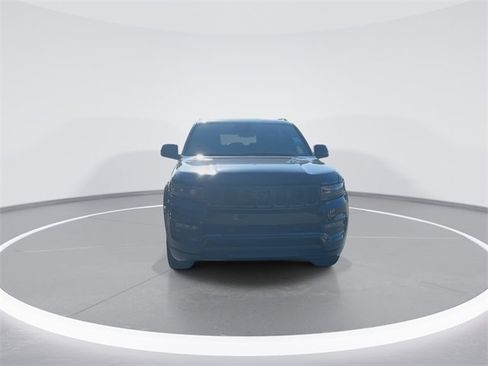 Used 2024 Jeep Grand Wagoneer Series II w/ Quick Order Packagew 28T image 3