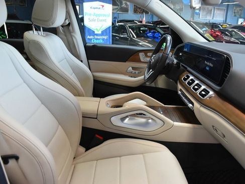 Used 2020 Mercedes-Benz GLE 350 4MATIC w/ 3rd Row Seat Package image 32