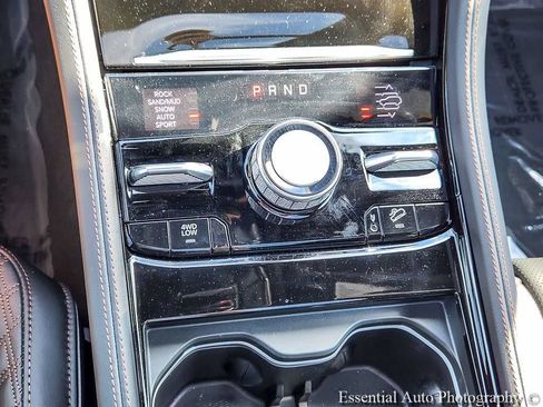 Used 2025 Jeep Grand Cherokee Summit AWD/4WD image 20