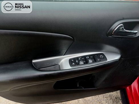 Used 2017 Dodge Journey SE image 15