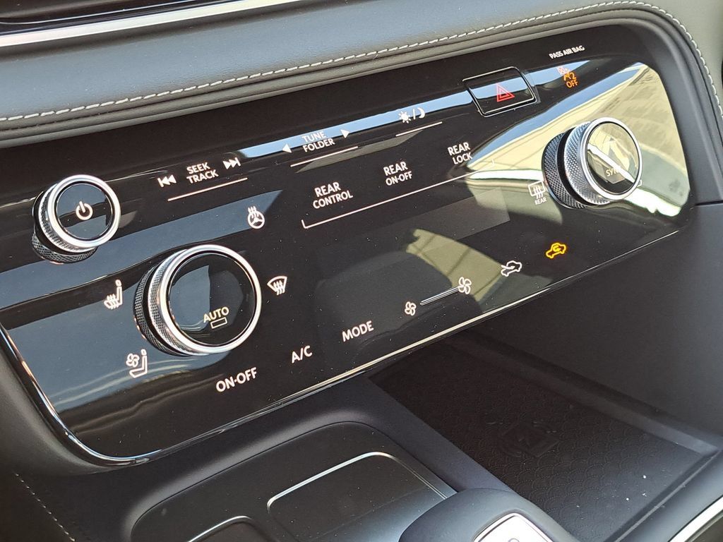 Used 2026 INFINITI QX60 Sport w/ Dark Cargo Package AWD/4WD image 9