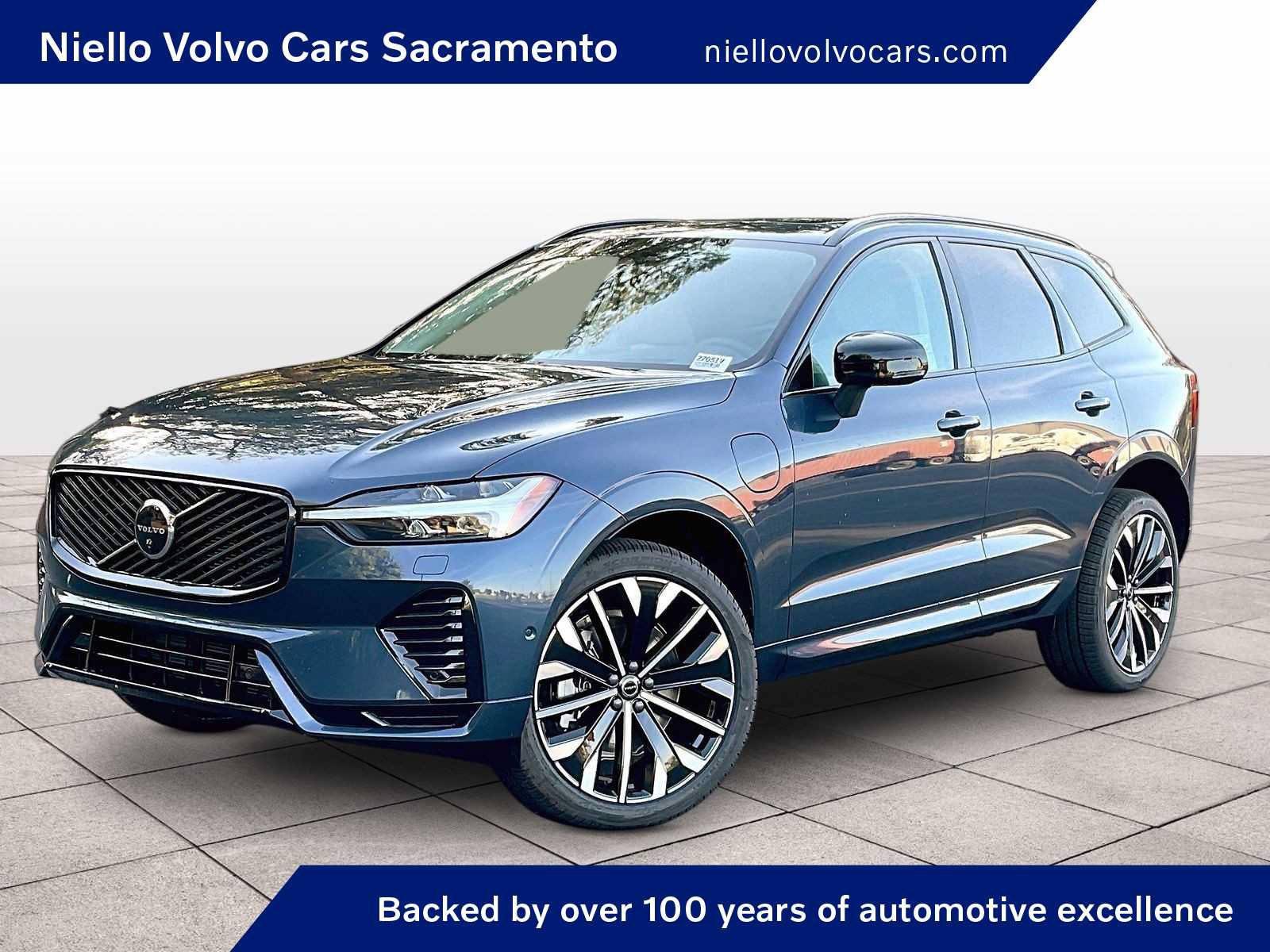 New 2027 Volvo XC60 T8 Ultra AWD/4WD image 1