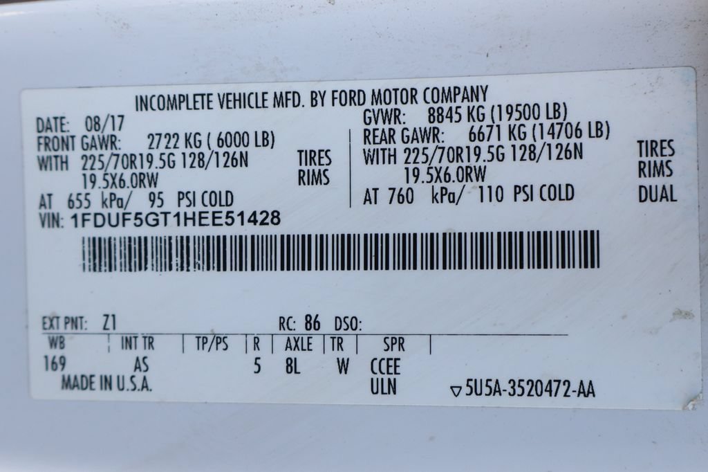 Used 2017 Ford F550 Luxury RWD image 50